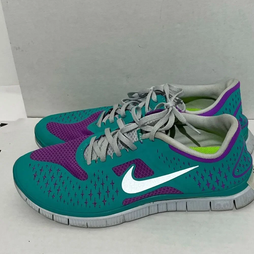 Nike women teal
